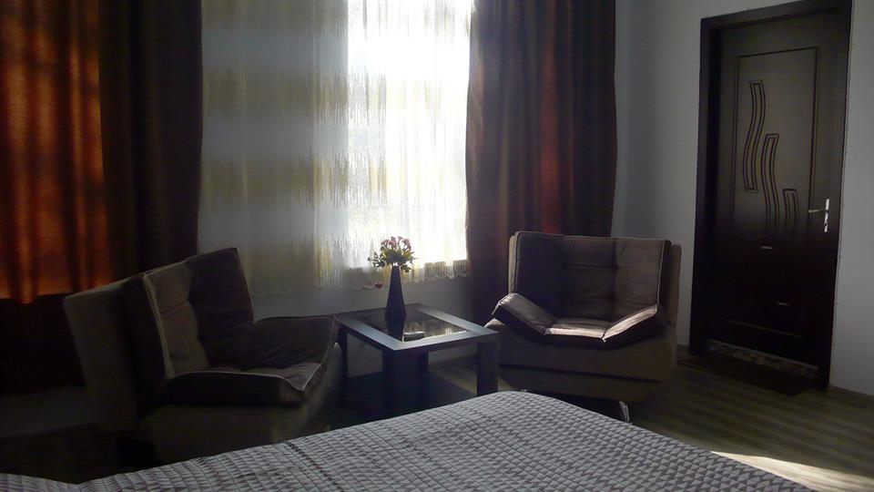 Hotel Newland Chiatura Exterior foto