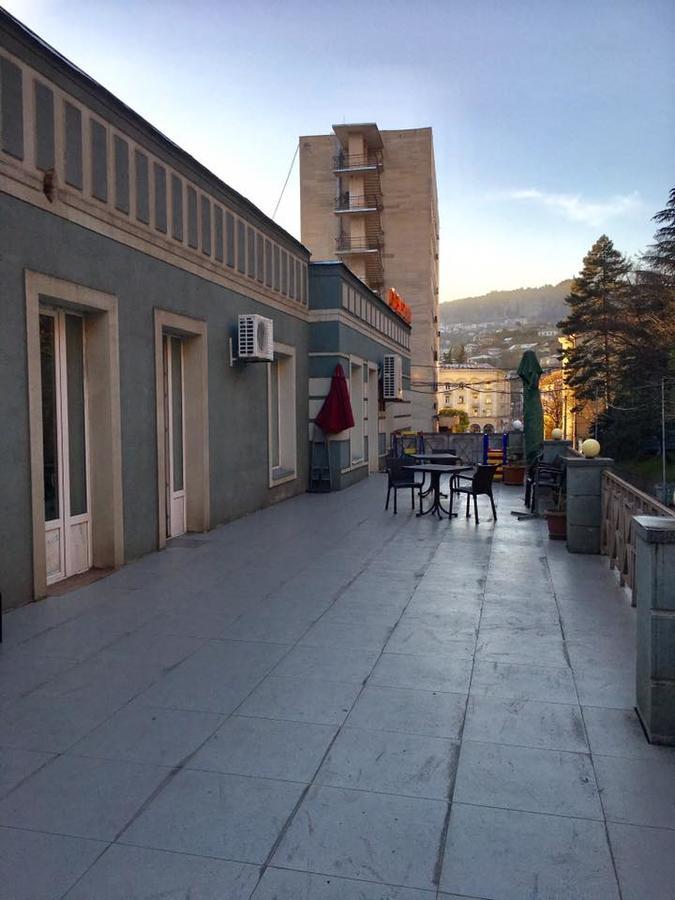 Hotel Newland Chiatura Exterior foto